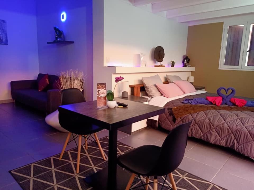 נים Mas La Farelle Chambre D'Hote,Fitness & Salle De Jeux Gratuite & Spa En Supplement מראה חיצוני תמונה