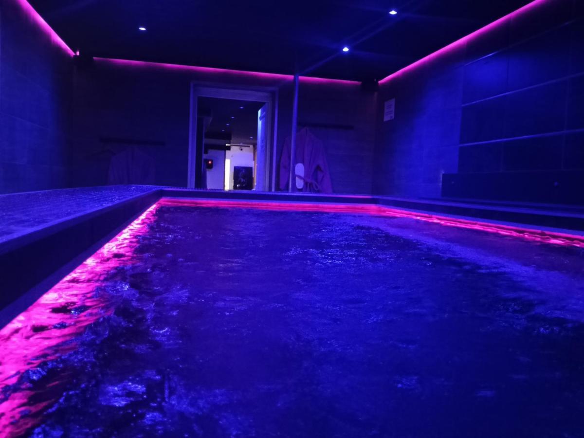 נים Mas La Farelle Chambre D'Hote,Fitness & Salle De Jeux Gratuite & Spa En Supplement מראה חיצוני תמונה