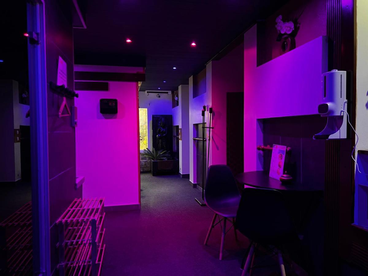 נים Mas La Farelle Chambre D'Hote,Fitness & Salle De Jeux Gratuite & Spa En Supplement מראה חיצוני תמונה