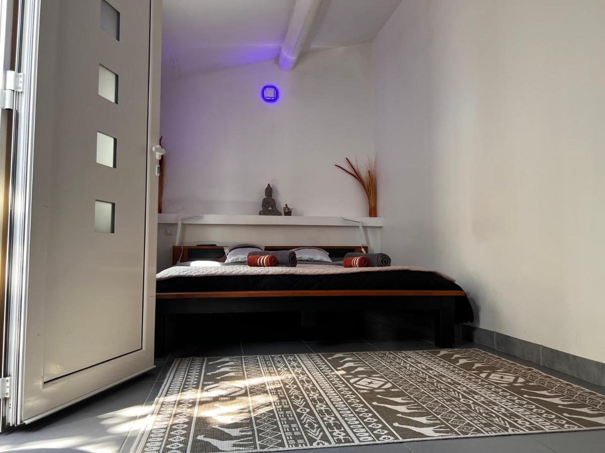 נים Mas La Farelle Chambre D'Hote,Fitness & Salle De Jeux Gratuite & Spa En Supplement מראה חיצוני תמונה