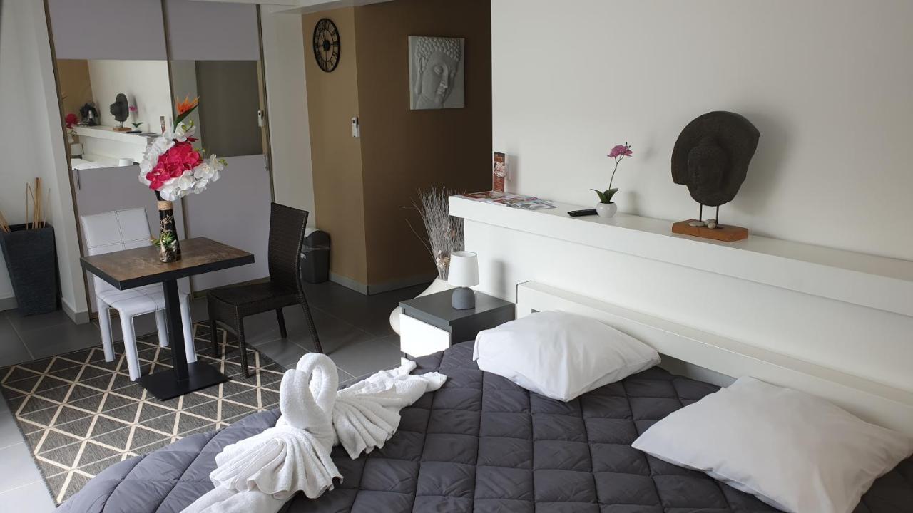 נים Mas La Farelle Chambre D'Hote,Fitness & Salle De Jeux Gratuite & Spa En Supplement מראה חיצוני תמונה