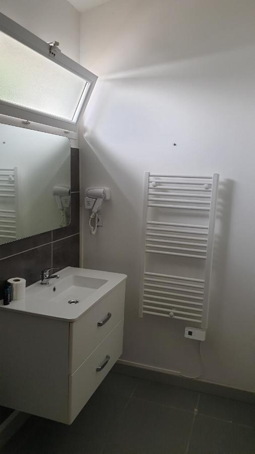 נים Mas La Farelle Chambre D'Hote,Fitness & Salle De Jeux Gratuite & Spa En Supplement מראה חיצוני תמונה