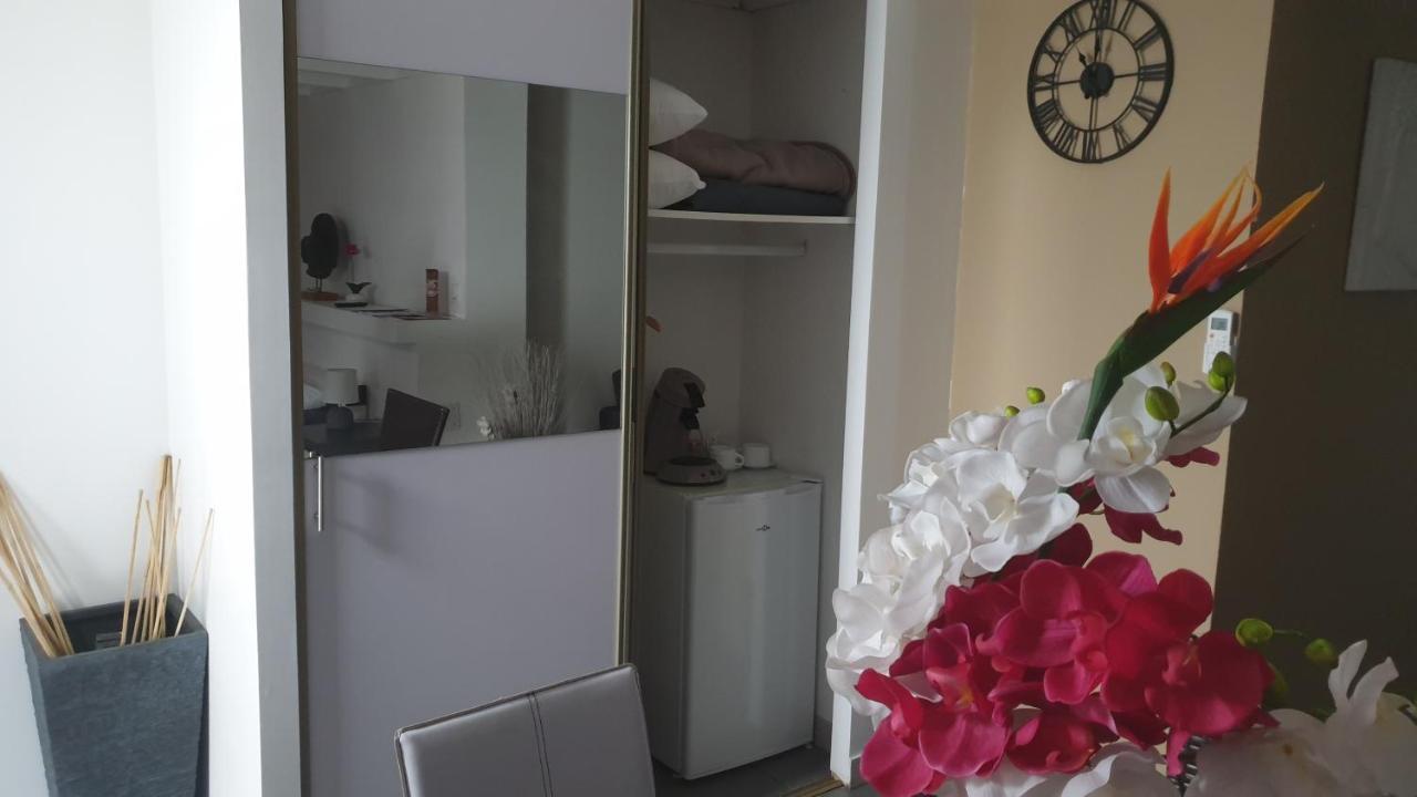 נים Mas La Farelle Chambre D'Hote,Fitness & Salle De Jeux Gratuite & Spa En Supplement מראה חיצוני תמונה